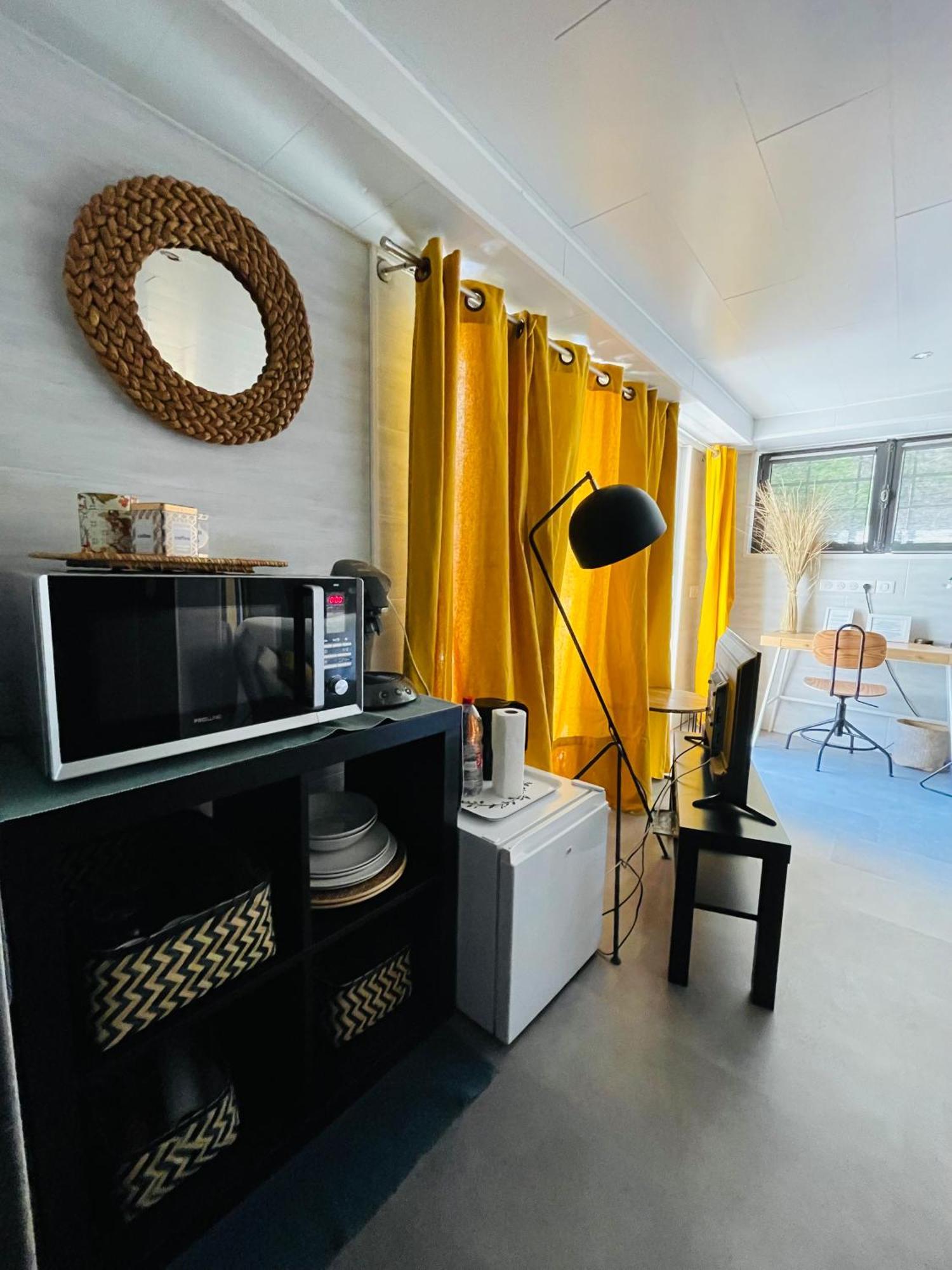 Ambition Zen Presles Hotel Presles  Ngoại thất bức ảnh